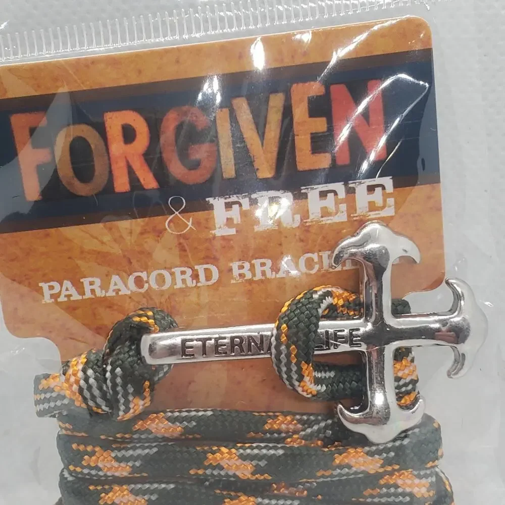Christian Faith Paracord Wrap Bracelet Forgiven & Free Cross Roman 6:23 Religion